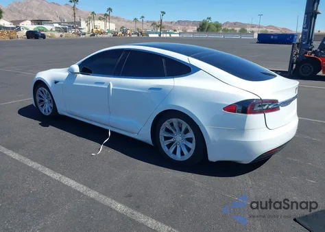 2020 Tesla Model S Long Range Dual Motor All-Wheel Drive/Long Range Plus Dual Motor All-Wheel Drive from USA, damaged, VIN 5YJSA1E29LF363750